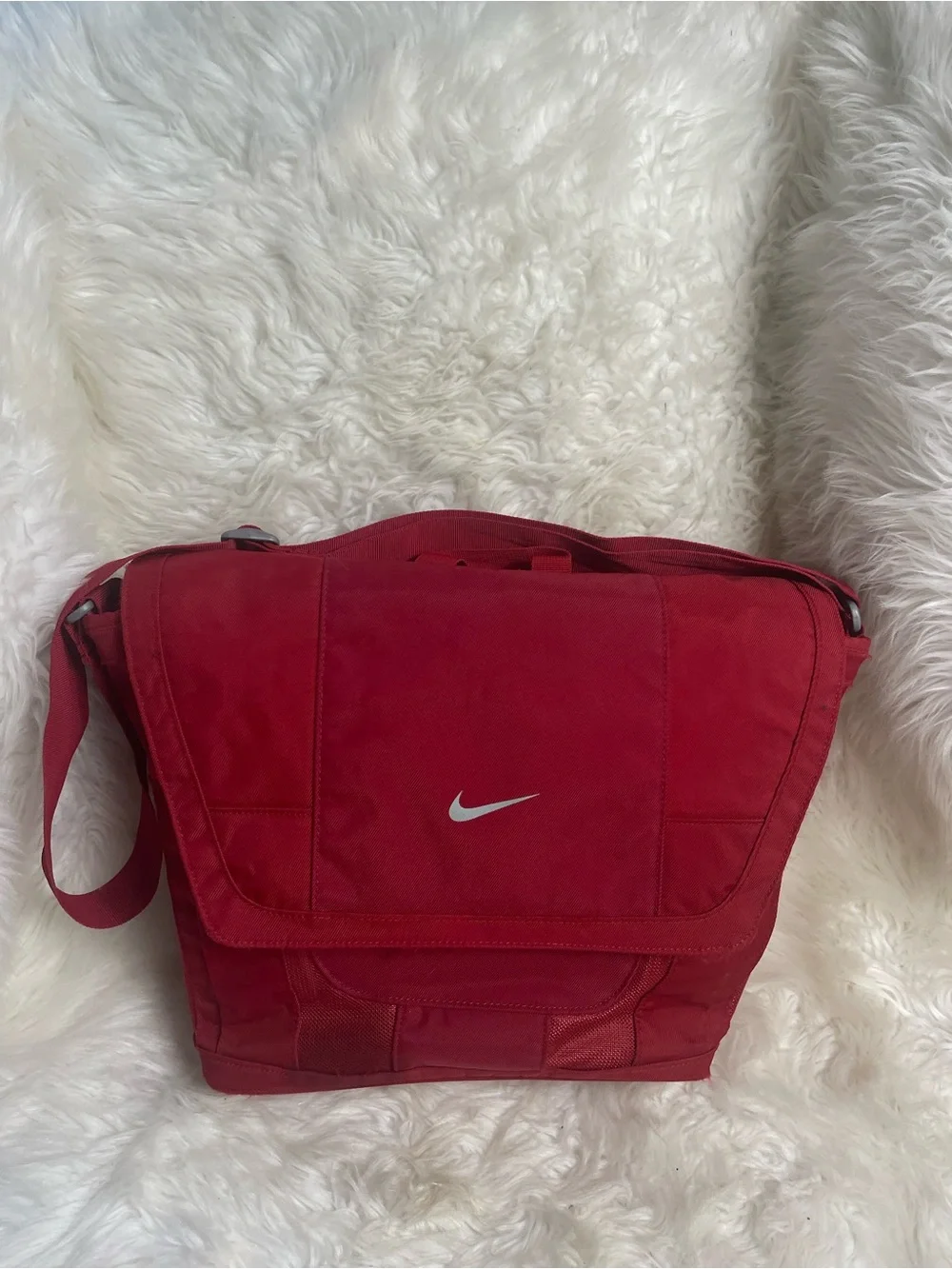 Nike Red Men's Fabric Messenger/ laptop Bag with Adjustable Strap